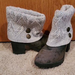 Sweater boots